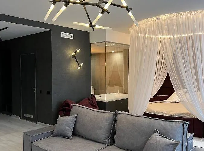 Zefir Otel *